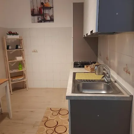 Dondona' Home 2Floor Monopoli